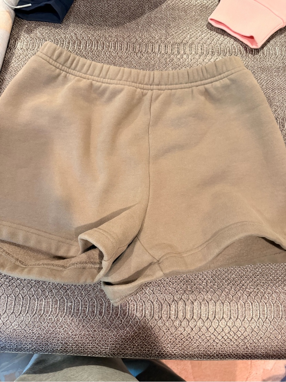 Aritzia Sweatfleece Cozy Shorts in Taupe Brown